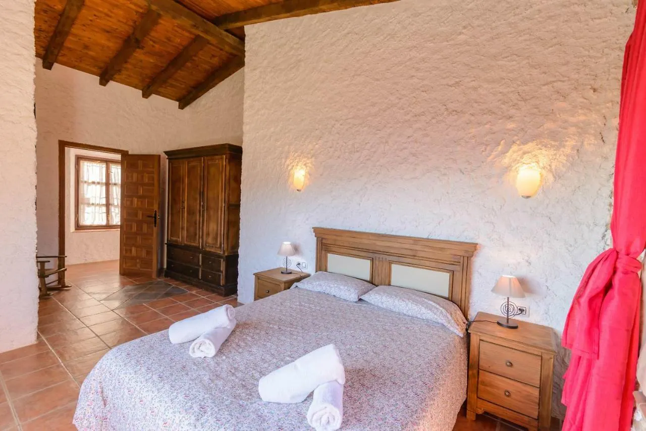Complejo Rural El Mirador Guest House Malaga Spain